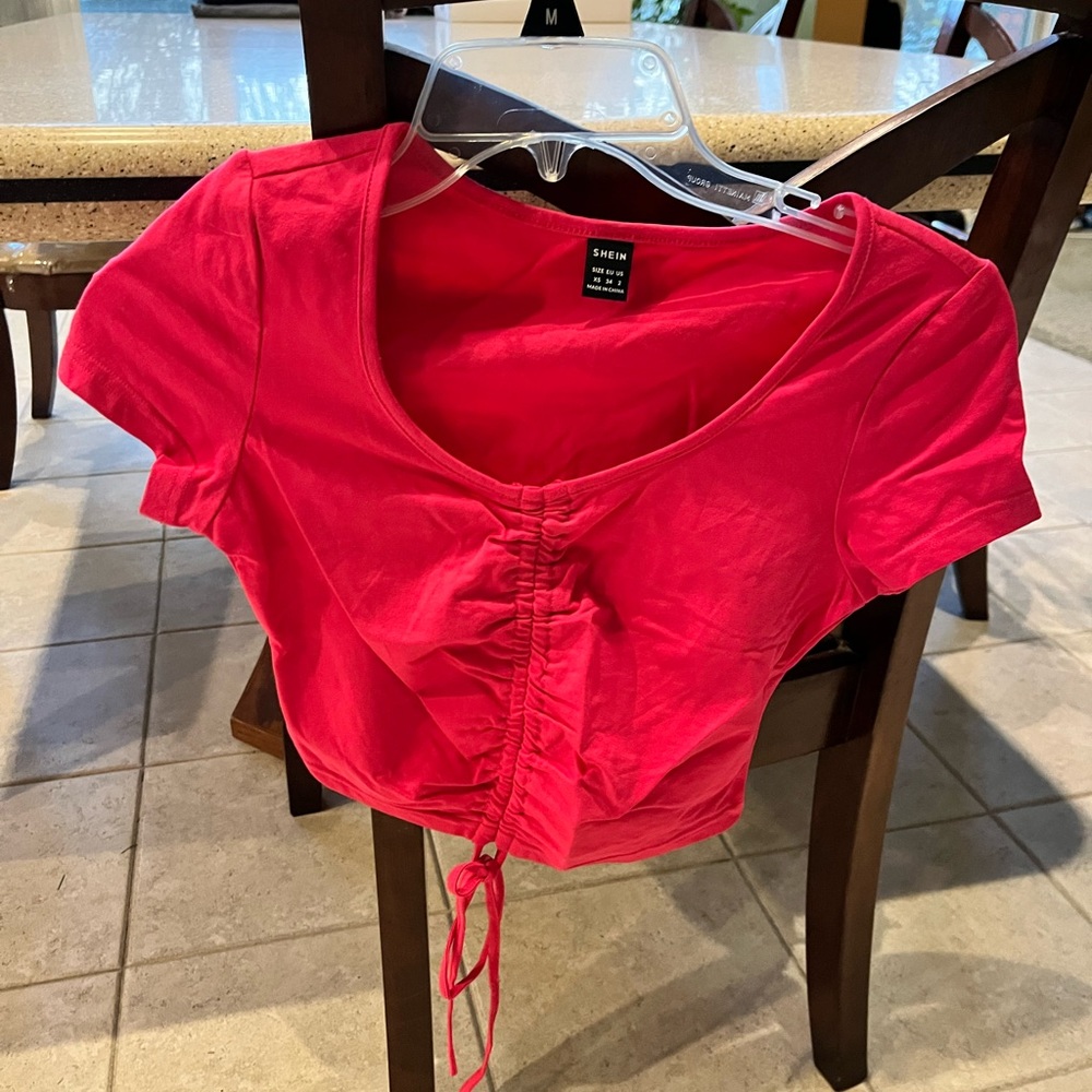 Pink XS shirt. New never worn